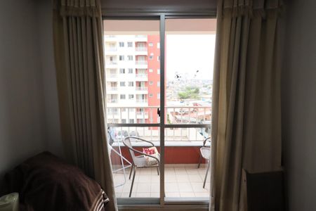 Sala de apartamento para alugar com 2 quartos, 58m² em Bussocaba, Osasco