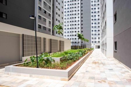 Apartamento à venda com 42m², 2 quartos e 1 vagaHall de entrada