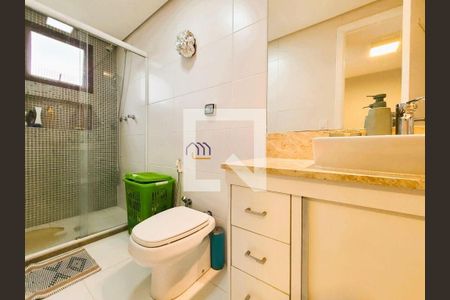 Apartamento para alugar com 320m², 4 quartos e 4 vagas Apartamento para alugar com 320m², 4 quartos e 4 vagasBanheiro 3