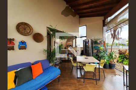 Apartamento para alugar com 320m², 4 quartos e 4 vagas Apartamento para alugar com 320m², 4 quartos e 4 vagasÁrea comum