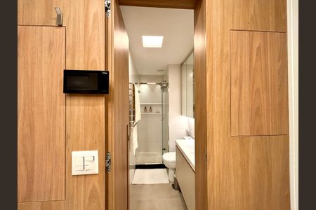 Apartamento à venda com 48m², 1 quarto e 1 vaga Apartamento à venda com 48m², 1 quarto e 1 vagaBanheiro