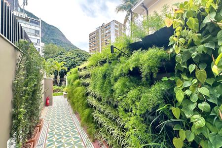 Apartamento à venda com 34m², 1 quarto e sem vagaÁrea comum