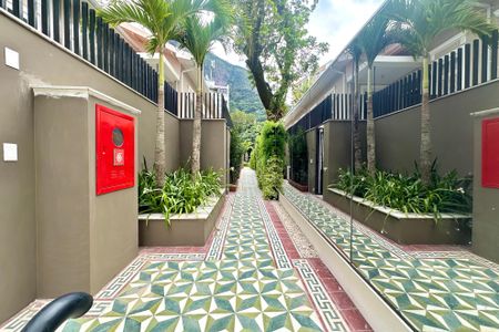 Apartamento à venda com 34m², 1 quarto e sem vagaÁrea comum