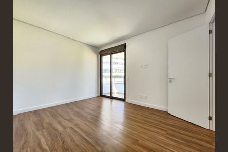 Apartamento à venda com 114m², 3 quartos e 2 vagas Apartamento à venda com 114m², 3 quartos e 2 vagasSuíte