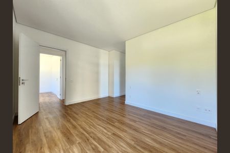 Apartamento à venda com 114m², 3 quartos e 2 vagas Apartamento à venda com 114m², 3 quartos e 2 vagasSuíte