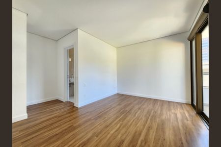 Apartamento à venda com 114m², 3 quartos e 2 vagas Apartamento à venda com 114m², 3 quartos e 2 vagasSuíte