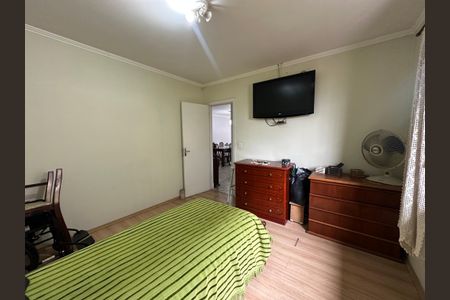 Casa à venda com 238m², 5 quartos e 3 vagasQuarto 2