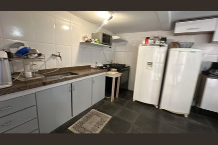 Casa à venda com 238m², 5 quartos e 3 vagasÁrea comum - Salão de festas