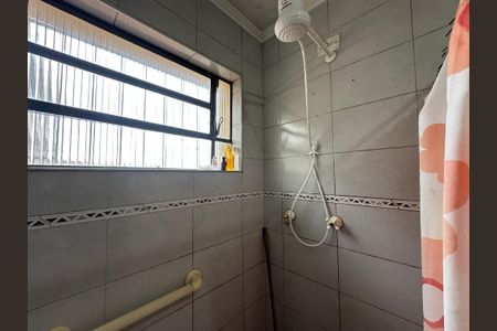 Casa à venda com 238m², 5 quartos e 3 vagasBanheiro da Suíte 2