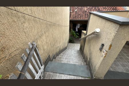 Casa à venda com 238m², 5 quartos e 3 vagasQuintal