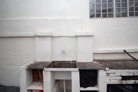 Casa à venda com 250m², 2 quartos e 5 vagas Casa à venda com 250m², 2 quartos e 5 vagasÁrea de Serviço