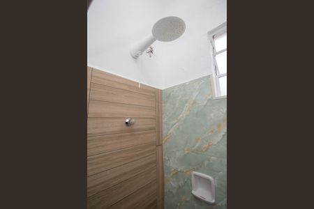 Casa à venda com 250m², 2 quartos e 5 vagas Casa à venda com 250m², 2 quartos e 5 vagasBanheiro Social