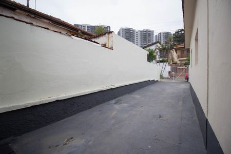 Casa à venda com 250m², 2 quartos e 5 vagas Casa à venda com 250m², 2 quartos e 5 vagasGaragem