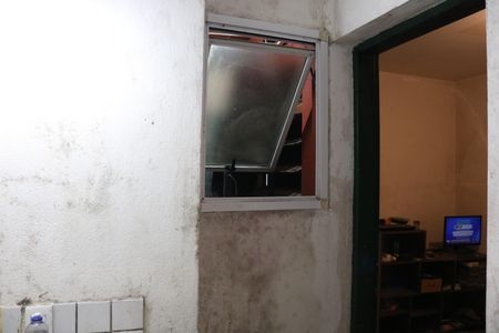 Casa para alugar com 45m², 1 quarto e sem vagaBanheiro