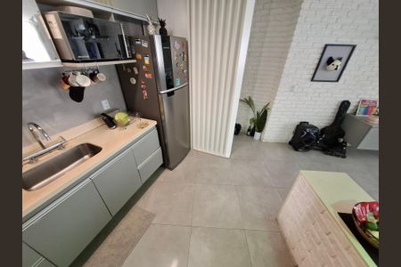 Apartamento à venda com 93m², 2 quartos e 1 vaga Apartamento à venda com 93m², 2 quartos e 1 vagaCozinha