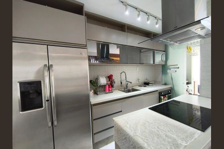 Apartamento à venda com 55m², 2 quartos e 1 vaga Apartamento à venda com 55m², 2 quartos e 1 vagaCozinha