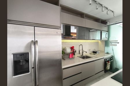 Apartamento à venda com 55m², 2 quartos e 1 vaga Apartamento à venda com 55m², 2 quartos e 1 vagaCozinha