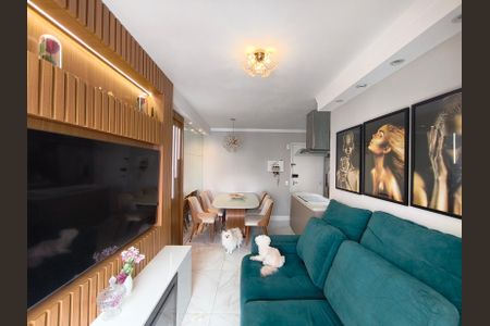 Apartamento à venda com 55m², 2 quartos e 1 vaga Apartamento à venda com 55m², 2 quartos e 1 vagaSala