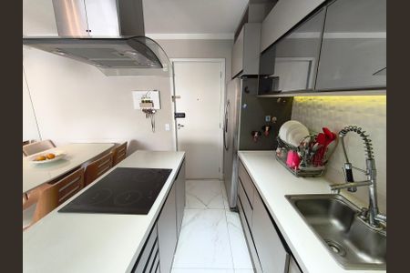 Apartamento à venda com 55m², 2 quartos e 1 vaga Apartamento à venda com 55m², 2 quartos e 1 vagaCozinha
