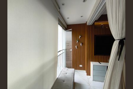 Apartamento à venda com 55m², 2 quartos e 1 vaga Apartamento à venda com 55m², 2 quartos e 1 vagaVaranda