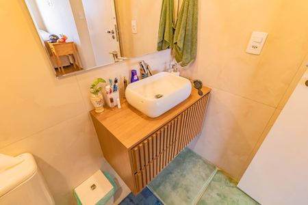 Apartamento à venda com 61m², 2 quartos e 1 vagaBanheiro da Suíte