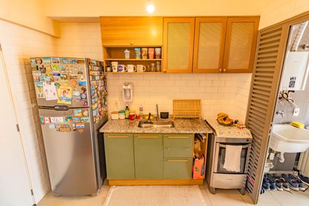 Apartamento à venda com 61m², 2 quartos e 1 vagaCozinha