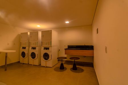 Apartamento à venda com 61m², 2 quartos e 1 vagaÁrea comum