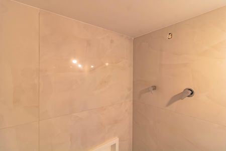 Apartamento à venda com 61m², 2 quartos e 1 vagaBanheiro Social