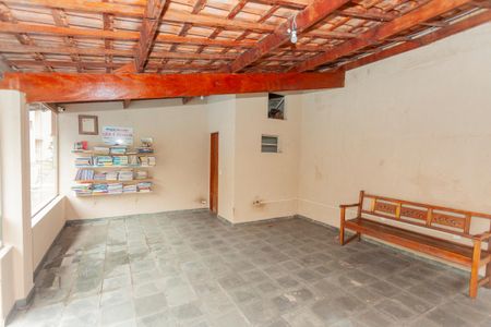 Apartamento à venda com 61m², 2 quartos e 1 vagaÁrea comum