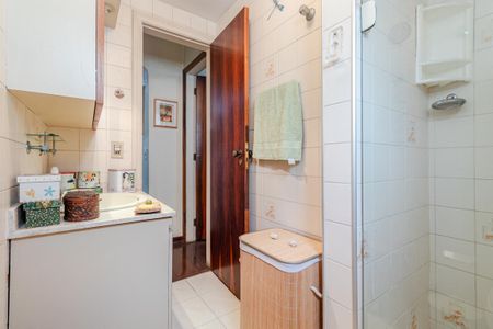 Apartamento à venda com 104m², 3 quartos e 2 vagasBanheiro Social