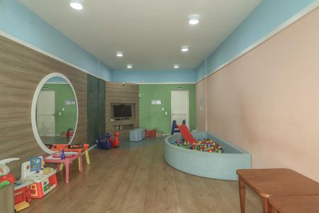 Apartamento à venda com 50m², 2 quartos e 1 vaga Apartamento à venda com 50m², 2 quartos e 1 vagaÁrea comum - Brinquedoteca