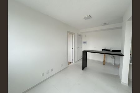 Sala de apartamento para alugar com 2 quartos, 38m² em Bonsucesso, Rio de Janeiro