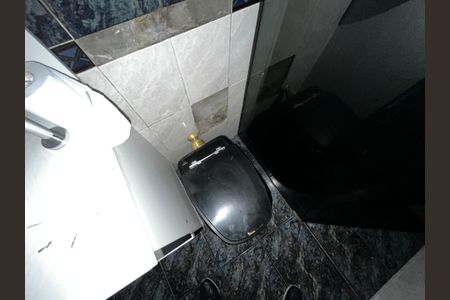 Apartamento para alugar com 70m², 2 quartos e 2 vagasBanheiro