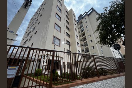 Apartamento para alugar com 70m², 2 quartos e 2 vagasFachada