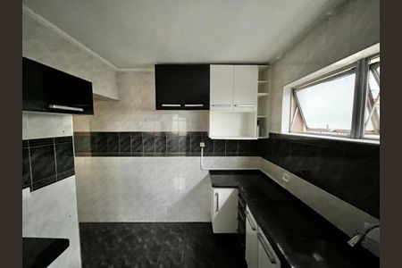 Apartamento para alugar com 70m², 2 quartos e 2 vagasCozinha