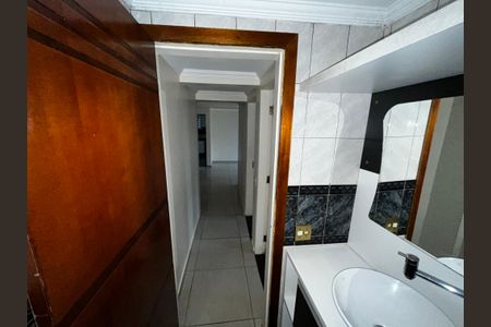 Apartamento para alugar com 70m², 2 quartos e 2 vagasBanheiro