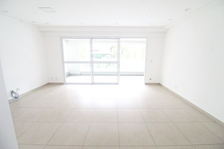 Apartamento para alugar com 154m², 4 quartos e 3 vagasSala
