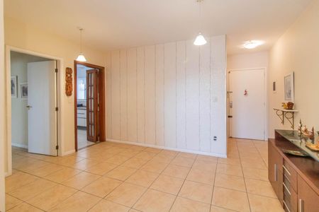 Sala de apartamento à venda com 2 quartos, 75m² em Azenha, Porto Alegre