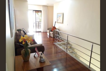 Casa à venda com 511m², 4 quartos e 4 vagas Casa à venda com 511m², 4 quartos e 4 vagasFoto 49
