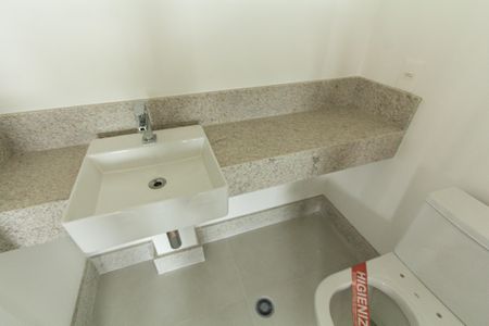 Apartamento à venda com 175m², 3 quartos e 3 vagasLavabo