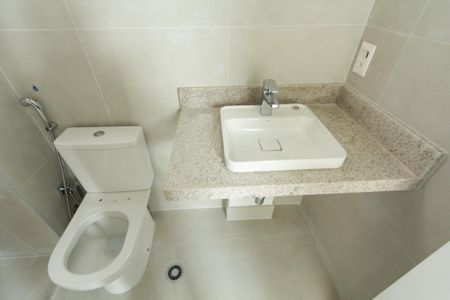 Apartamento à venda com 175m², 3 quartos e 3 vagasBanheiro da Suíte 2