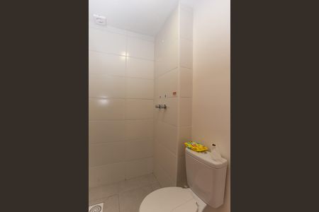 Apartamento à venda com 37m², 2 quartos e sem vaga Apartamento à venda com 37m², 2 quartos e sem vagaBanheiro Social