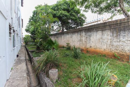 Apartamento à venda com 44m², 2 quartos e sem vaga Apartamento à venda com 44m², 2 quartos e sem vagaÁrea Comum