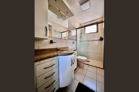 Banheiro Social de apartamento para alugar com 1 quarto, 50m² em Cambuí, Campinas