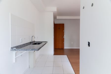 Apartamento para alugar com 46m², 2 quartos e 1 vaga Apartamento para alugar com 46m², 2 quartos e 1 vagaCozinha e Área de Serviço