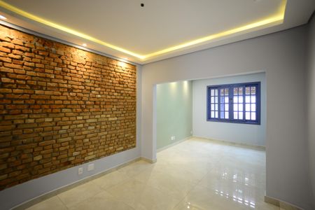 Sala de casa para alugar com 4 quartos, 180m² em Cambuci, São Paulo
