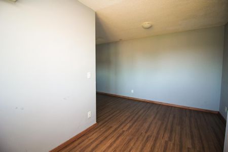 Sala de apartamento para alugar com 2 quartos, 52m² em Restinga, Porto Alegre