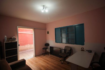 Casa para alugar com 350m², 2 quartos e 4 vagas Casa para alugar com 350m², 2 quartos e 4 vagasQuarto 1