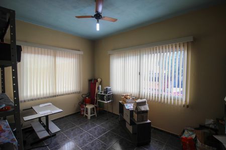 Casa para alugar com 350m², 2 quartos e 4 vagas Casa para alugar com 350m², 2 quartos e 4 vagasQuarto 2