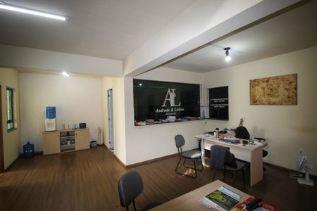 Sala de casa para alugar com 2 quartos, 350m² em Vila Barcelona, Sorocaba